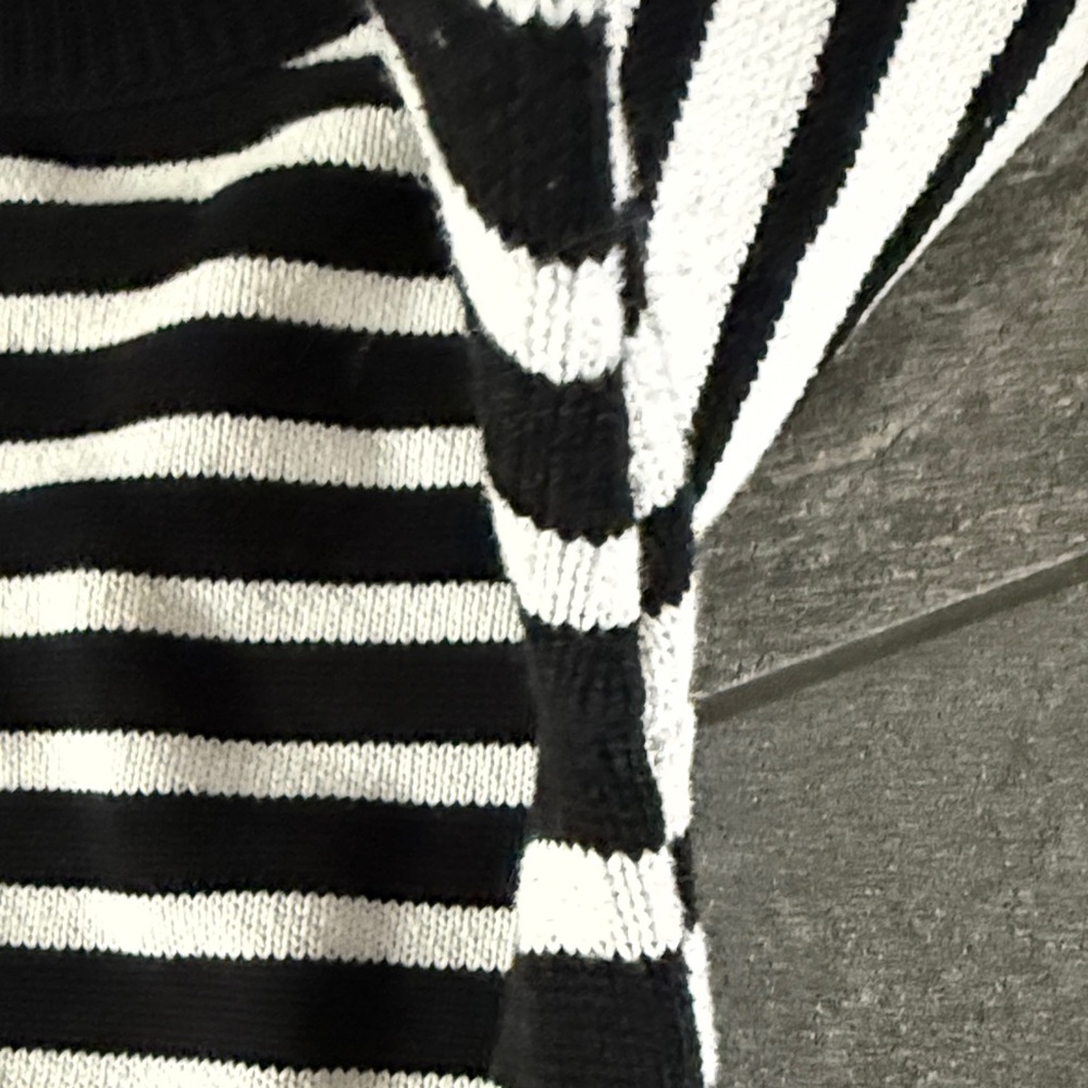Michael Kors Black & White Striped Crewneck Sweater - Picture 13 of 13